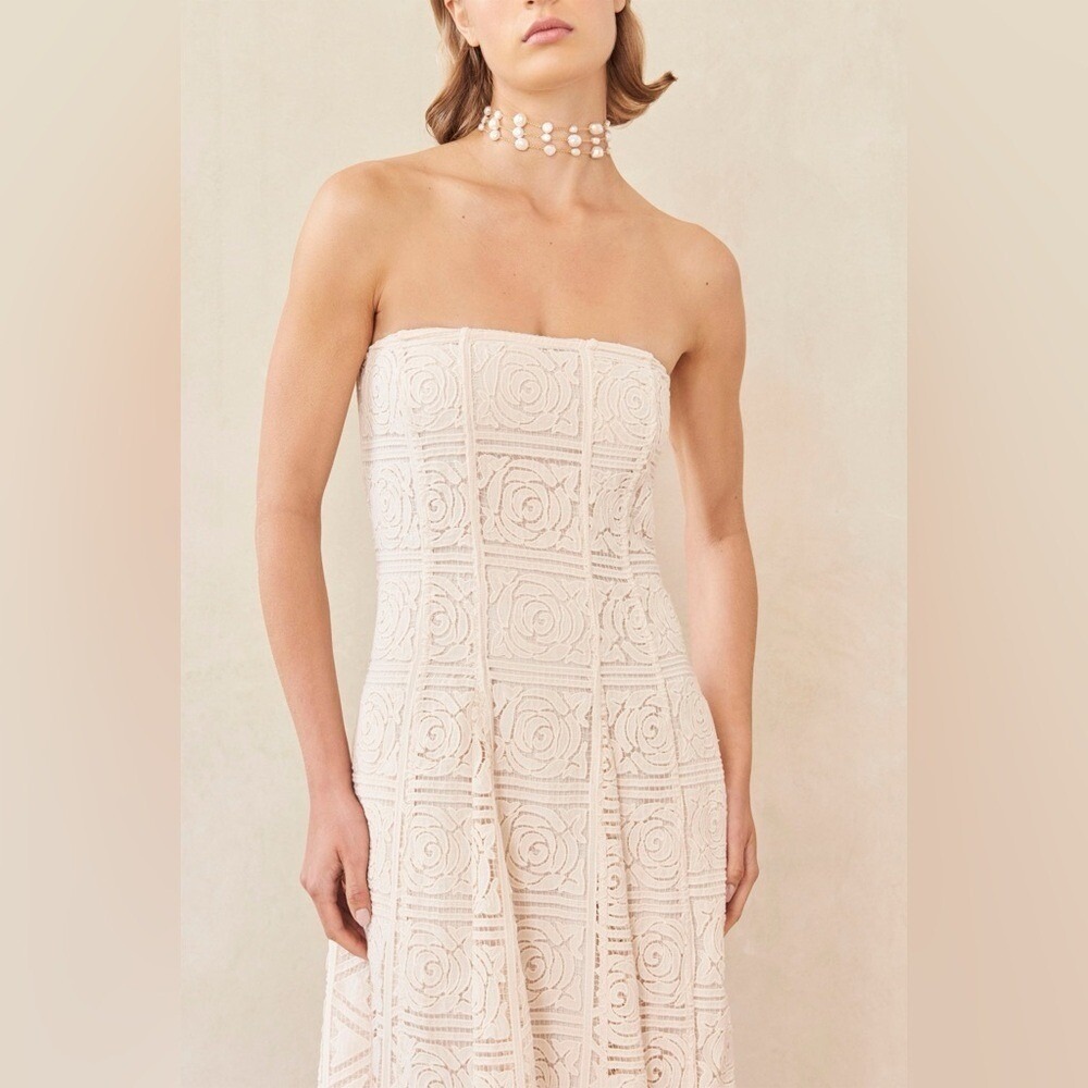 Cult Gaia Solia Floral Lace Maxi Dress In Gardenia - Picture 4 of 13